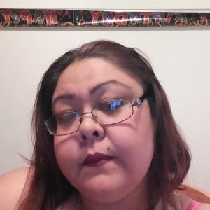 Meet your Posher, Aurelia